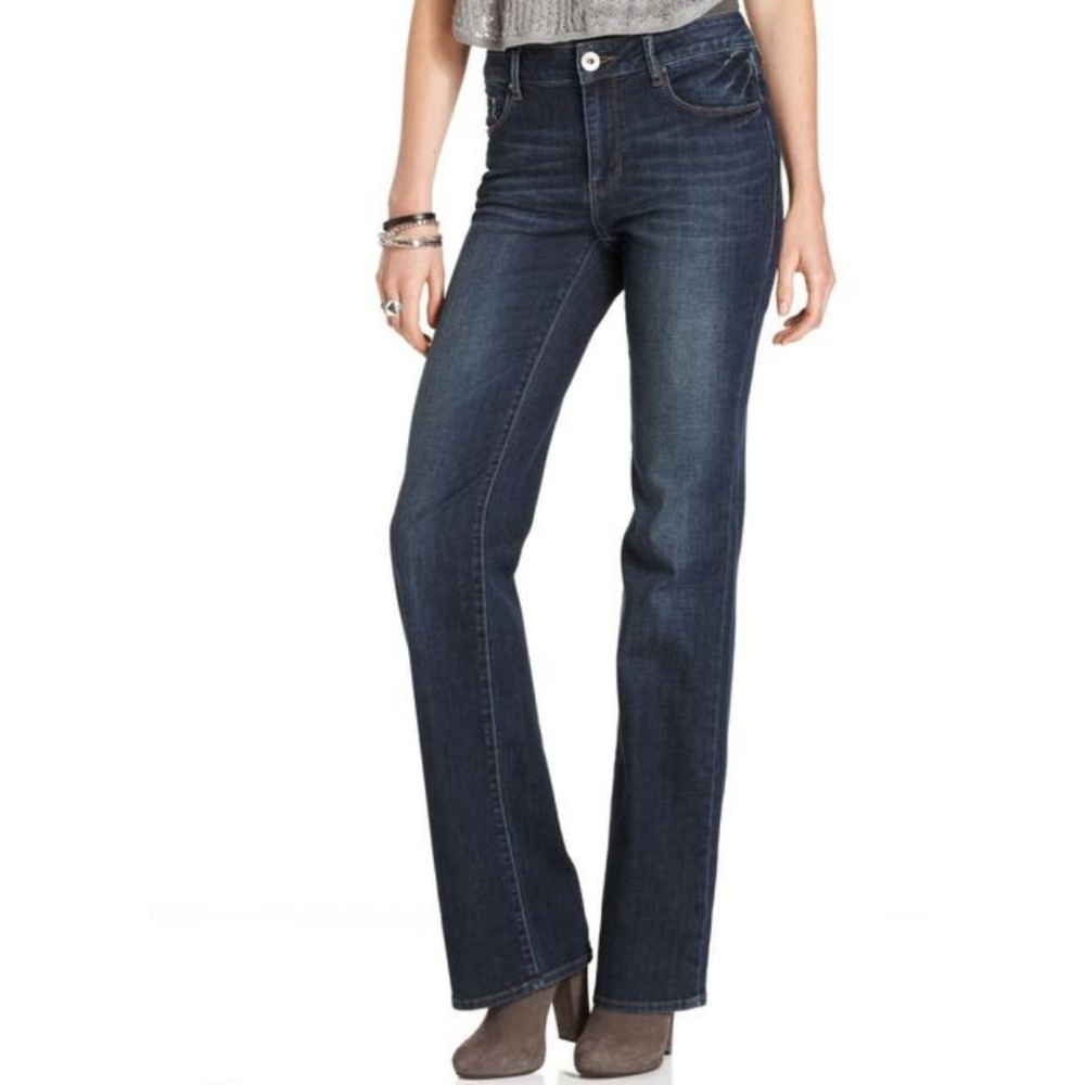 DKNY • ✨NWOT✨ bootcut jeans | dark wash